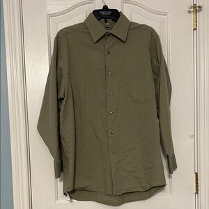 Geoffrey Beene Sage Green Wrinkle‑Free Dress Shirt – Men’s Large 16.5, EUC